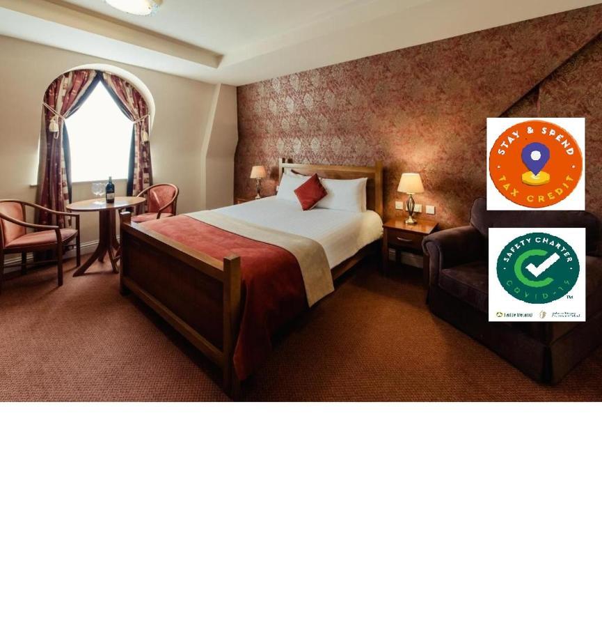 Carnegie Court Hotel Swords Eksteriør billede