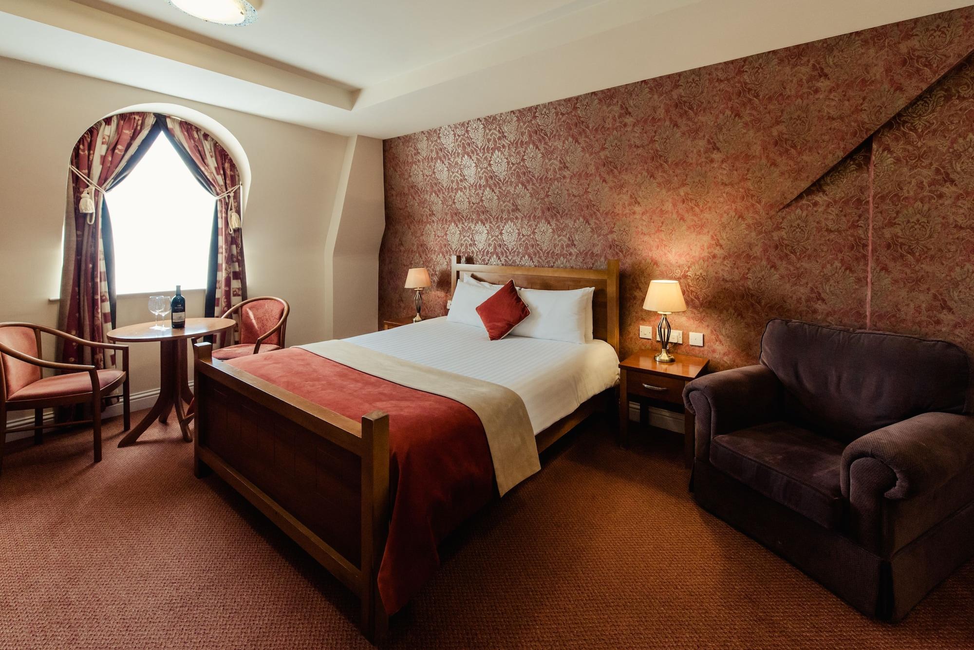 Carnegie Court Hotel Swords Eksteriør billede