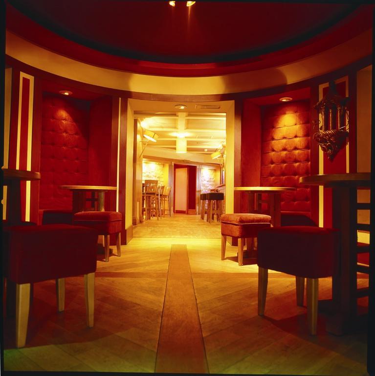 Carnegie Court Hotel Swords Eksteriør billede